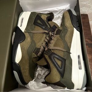 Jordan 4 Craft olive
